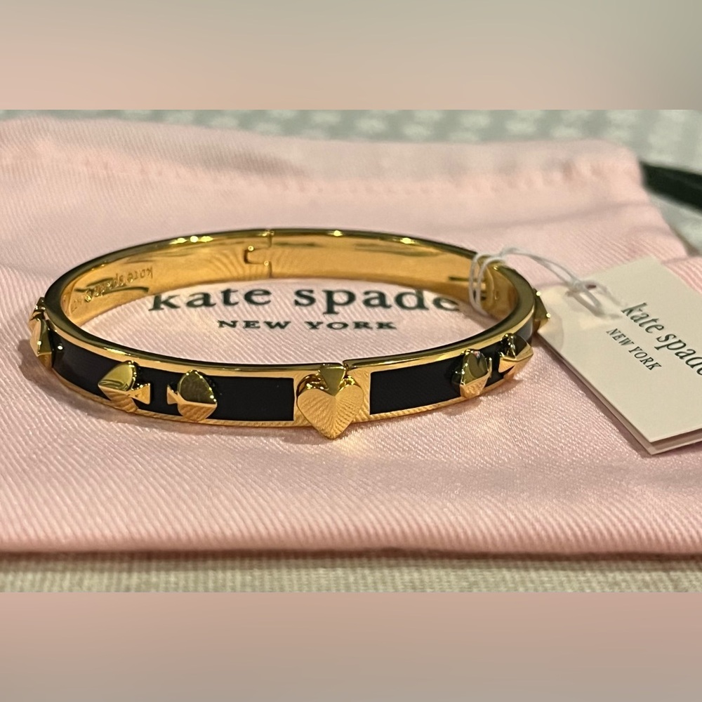 Kate Spade Black and Gold Heritage Spade Bangle Bracelet new with dust bag